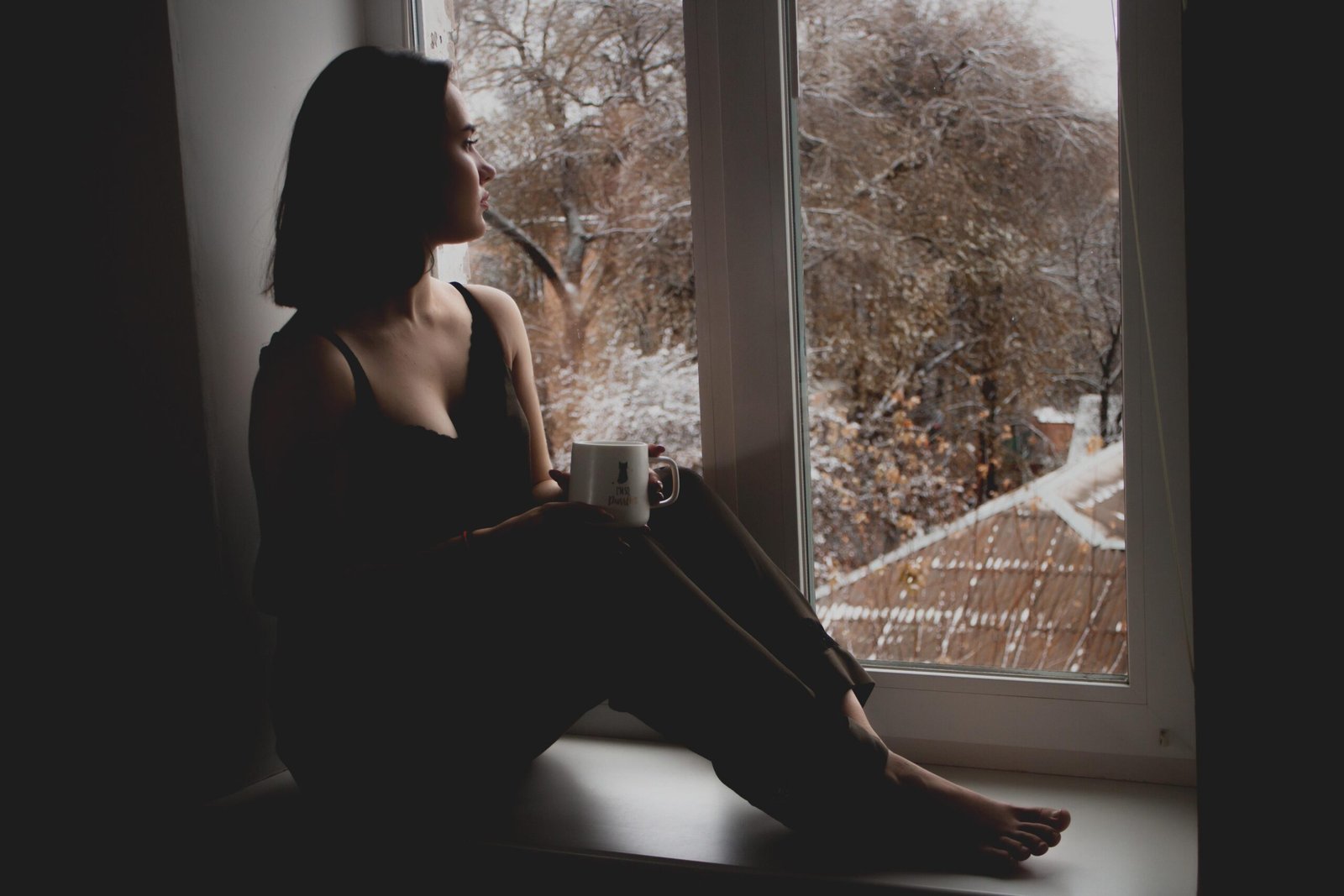 Why You Remember Embarrassing Moments More Than Happy Ones